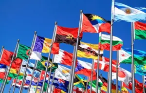 24 nationer - guirlande i papir